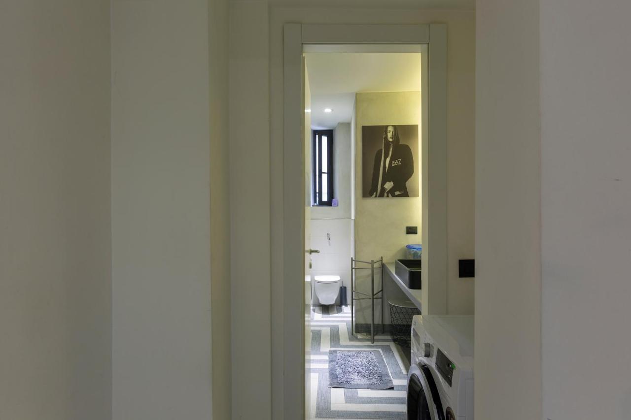 Armani House, Superior Apartment In City Center Milano Eksteriør billede